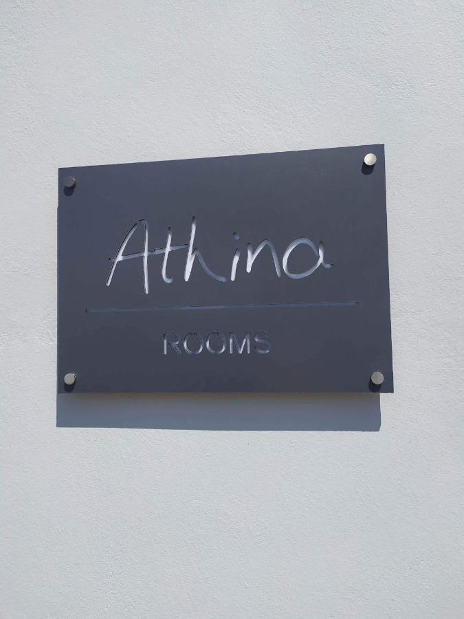 Athina Rooms Karvounades Kültér fotó